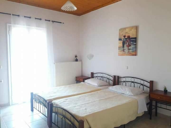 Villa Thanos Marathias  Luaran gambar