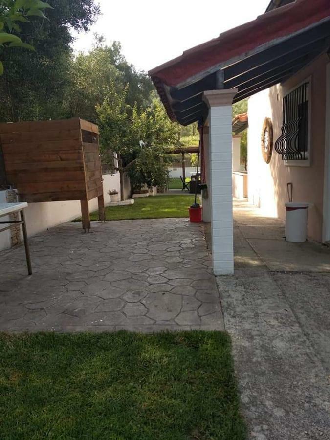Villa Thanos Marathias  Luaran gambar